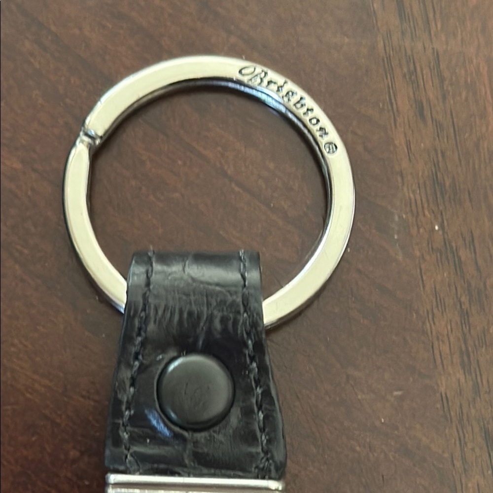 Brighton Silver and Black Keychain with Fleur-de-Lis Design NWT - Picture 5 of 11